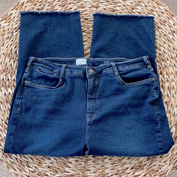 Anthro Pilcro Annie High-Rise Straight-Leg Jean - Picture 3 of 14